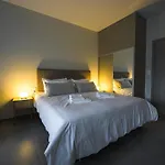 Aparthotel Antheon 4*