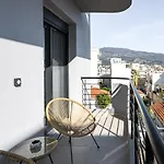아파트호텔 Antheon 4*