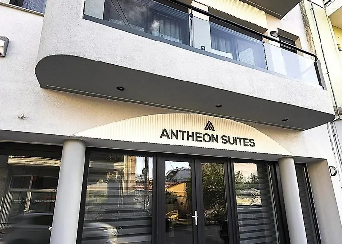 Aparthotel Antheon
